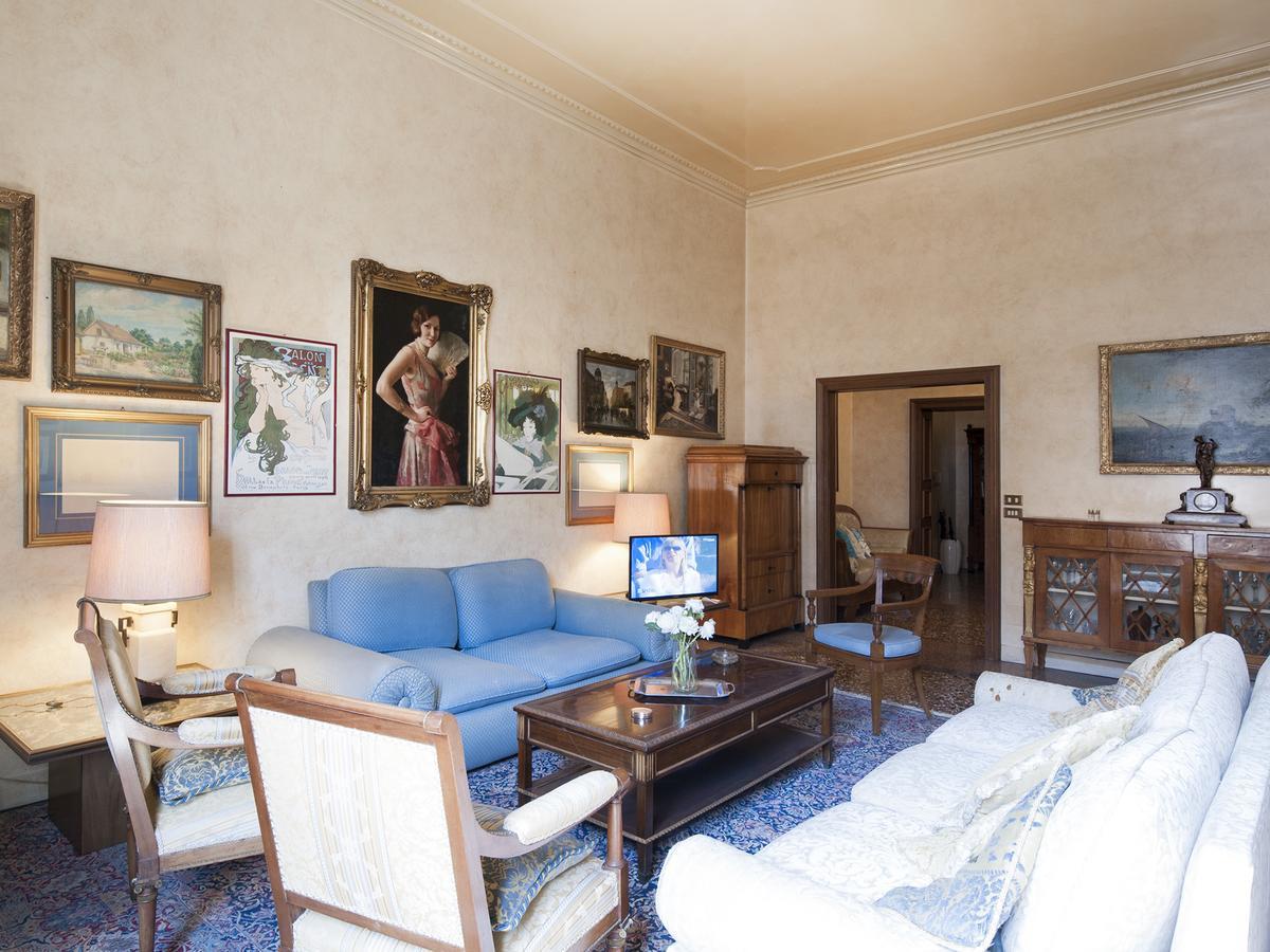 Ur-Nest Strada Maggiore Bologna Kültér fotó
